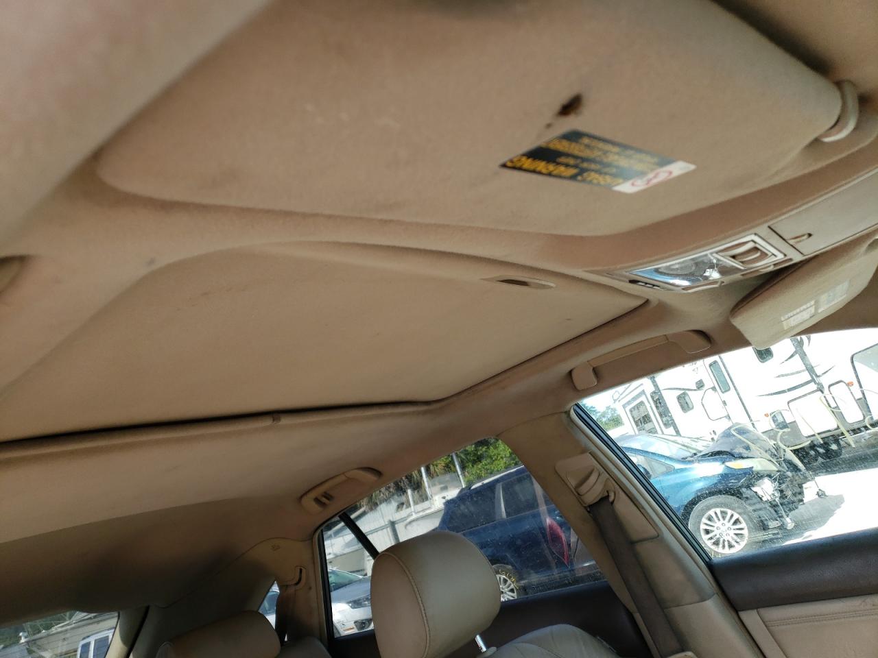 Photo 9 from auction – 2006 LEXUS RX 330 with VIN 2T2HA31UX6C098533