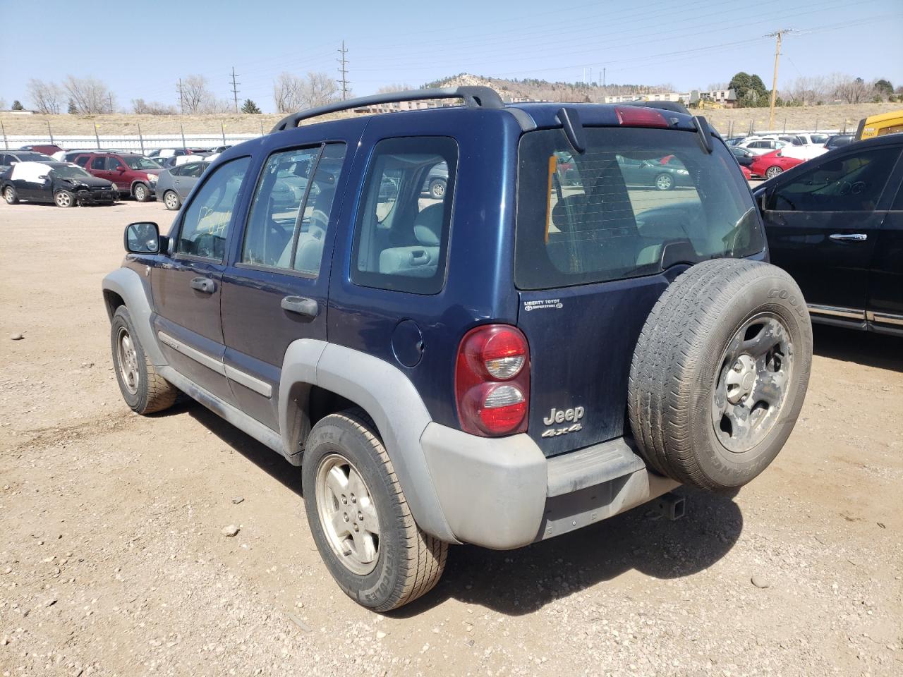 Photo 3 from auction – 2005 JEEP LIBERTY SP with VIN 1J4GL48K95W531053