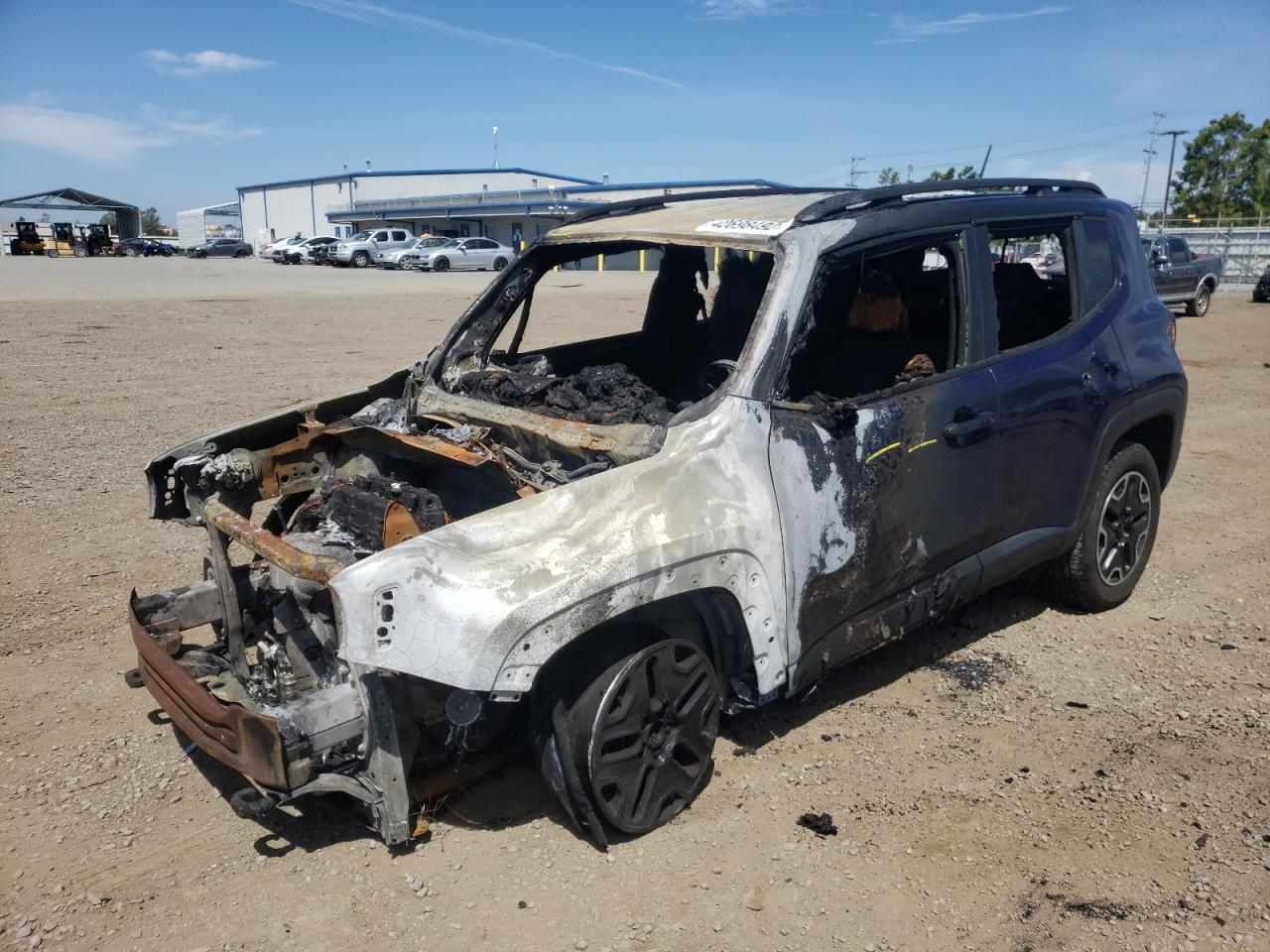 Photo 2 from auction – 2017 JEEP RENEGADE T with VIN ZACCJBCB5HPE77595