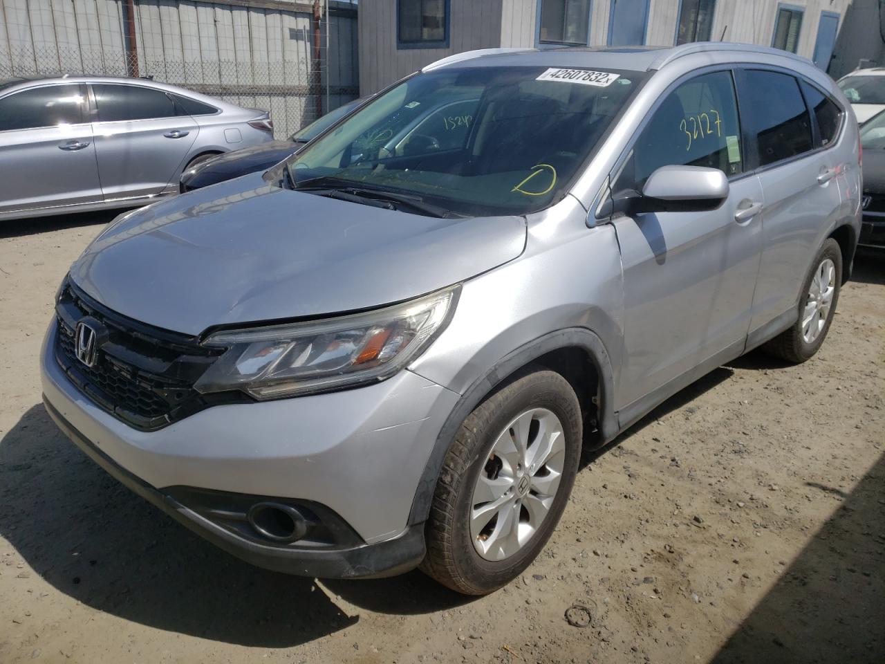 Photo 2 from auction – 2012 HONDA CR-V EXL with VIN JHLRM3H73CC009604