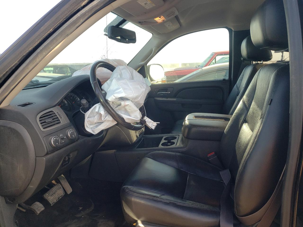 Photo 5 from auction – 2013 CHEVROLET SILVERADO with VIN 1GCRKTE71DZ208348