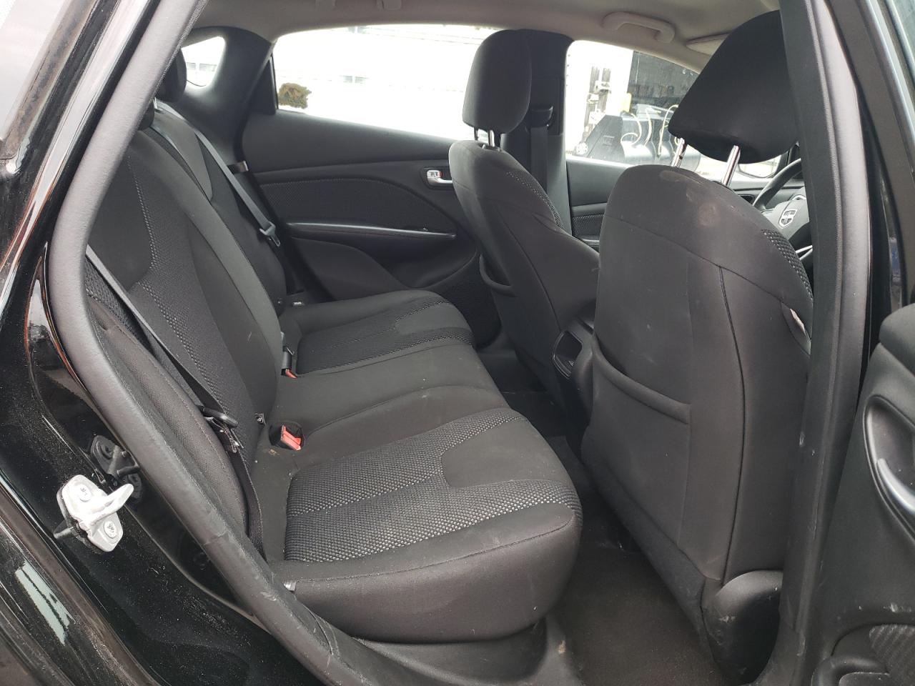 Photo 6 from auction – 2016 DODGE DART SE with VIN 1C3CDFAA9GD712154