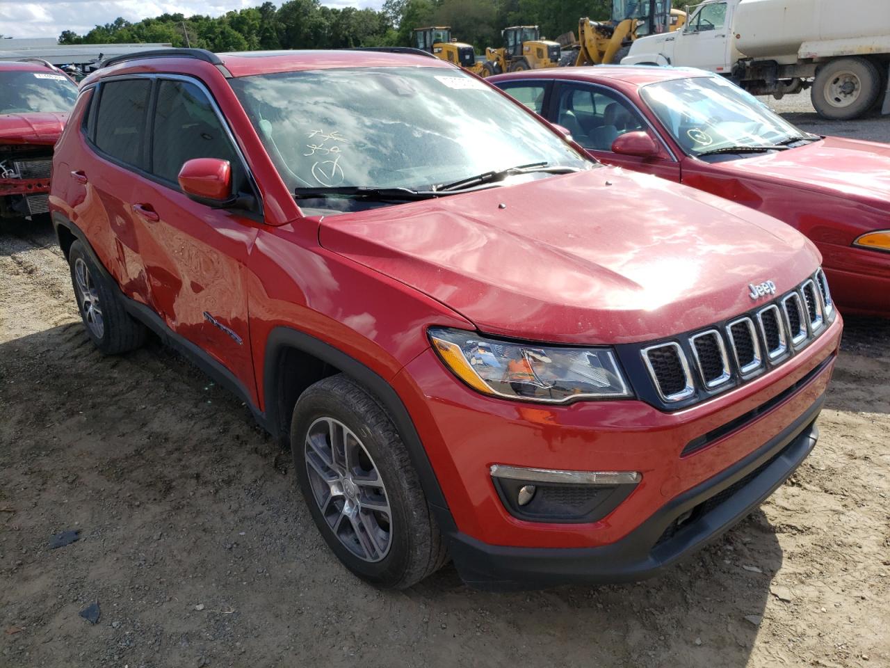 JEEP COMPASS LA 2020 with VIN 3C4NJCBB4LT247077 - Photo from auction