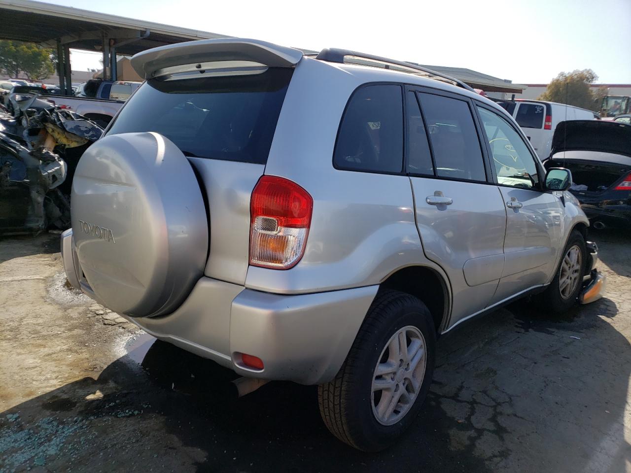 Photo 4 from auction – 2002 TOYOTA RAV4 with VIN JTEGH20V520045383
