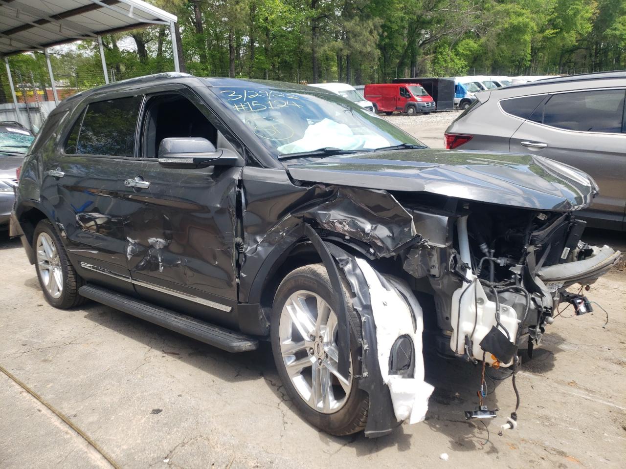 FORD EXPLORER L 2016 with VIN 1FM5K8F89GGB15124 - Photo from auction