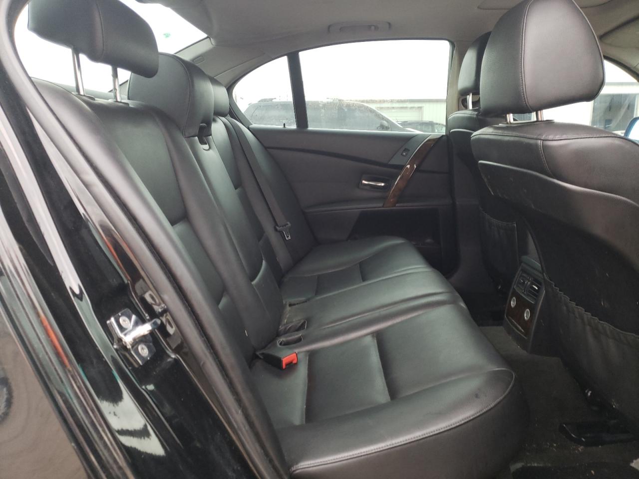 Photo 6 from auction – 2006 BMW 525 XI with VIN WBANF33556CS36497