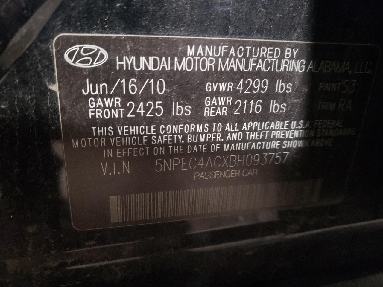 Photo 10 from auction – 2011 HYUNDAI SONATA SE with VIN 5NPEC4ACXBH093757