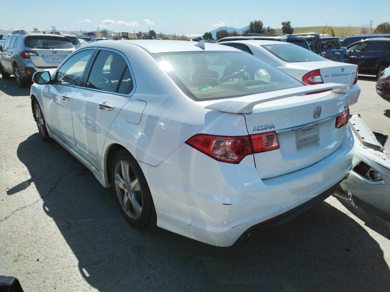 Photo 3 from auction – 2013 ACURA TSX TECH with VIN JH4CU2F61DC012749