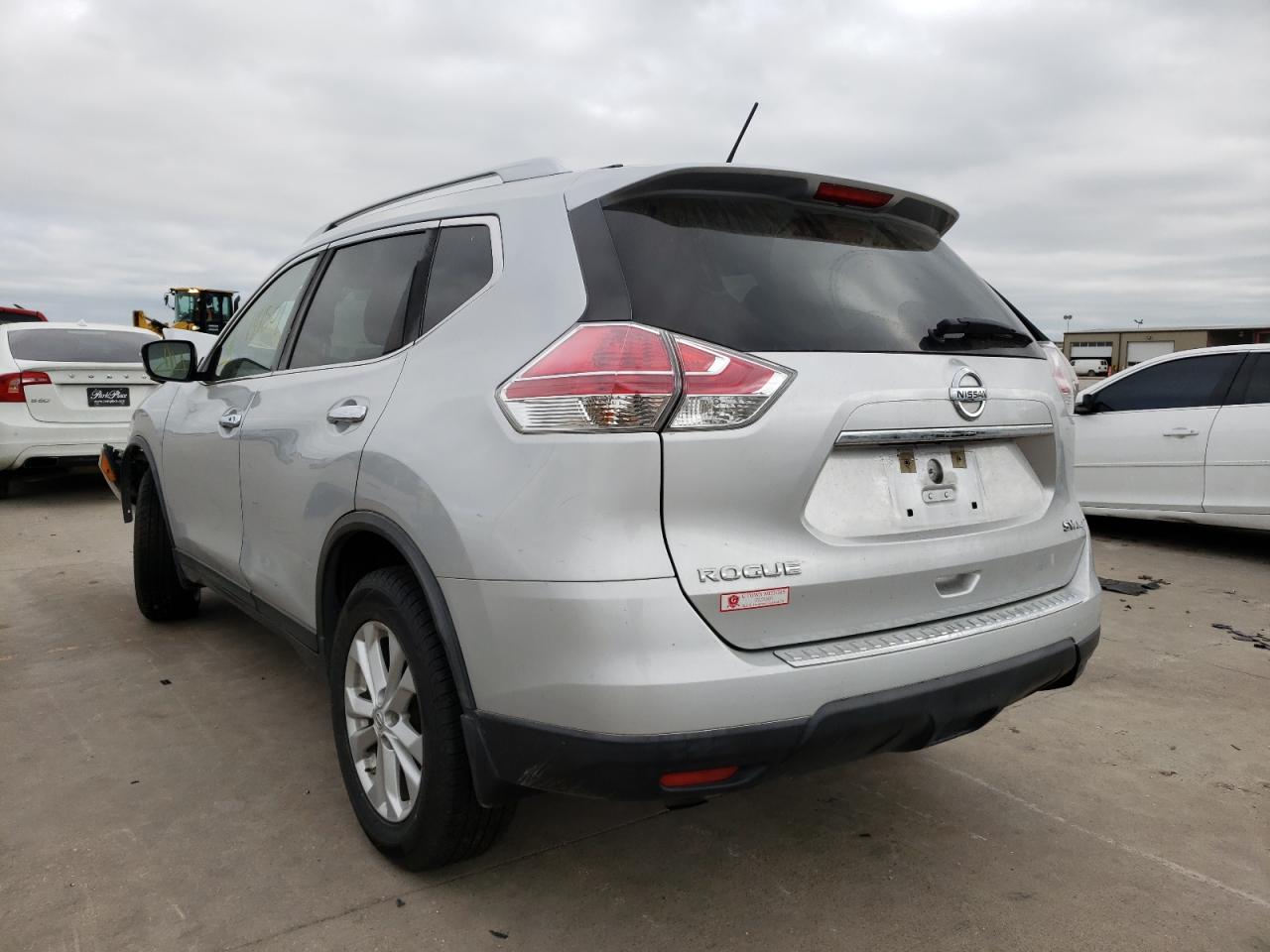 Photo 3 from auction – 2016 NISSAN ROGUE S with VIN KNMAT2MVXGP622796