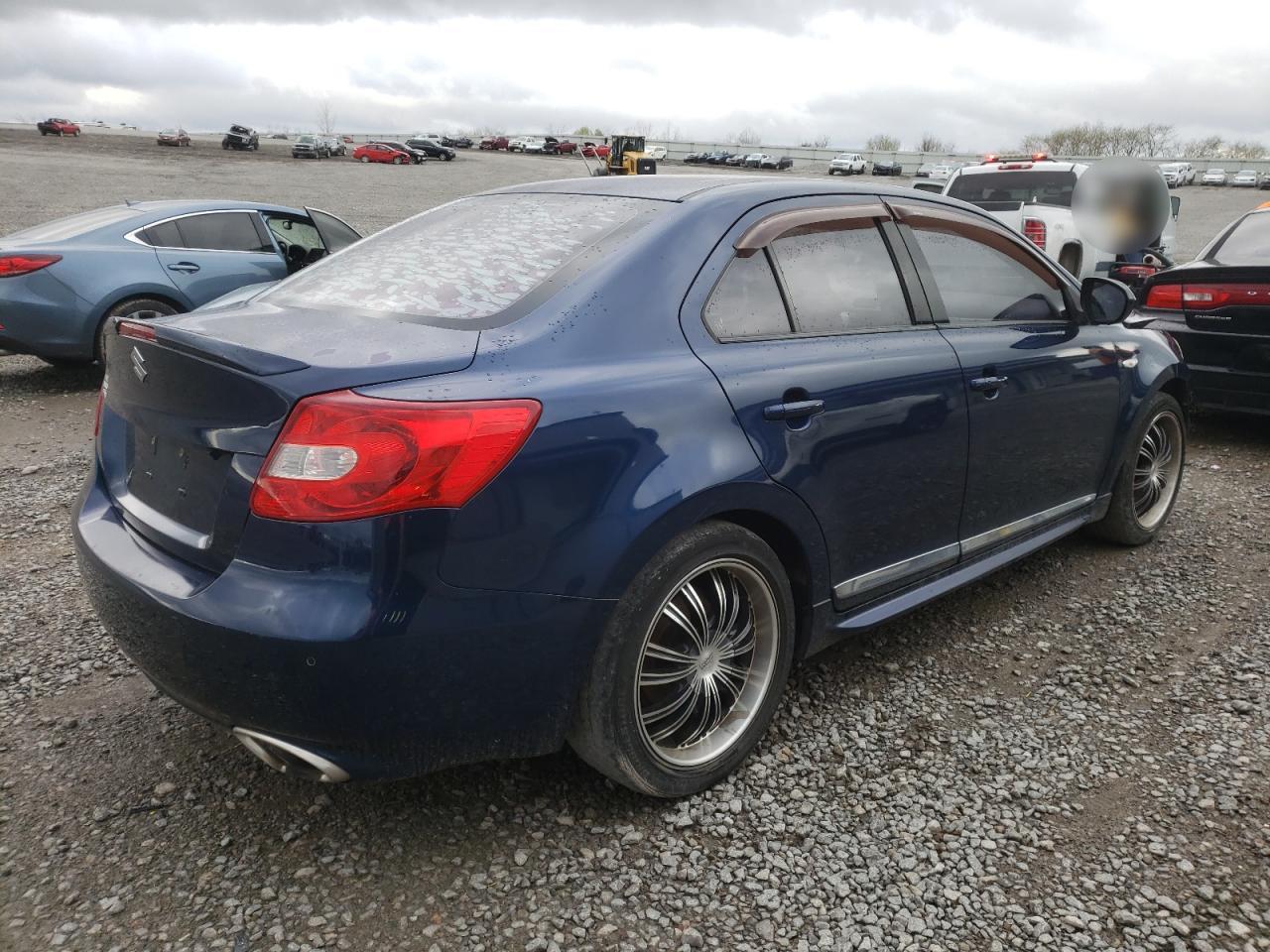 Photo 4 from auction – 2011 SUZUKI KIZASHI SP with VIN JS2RE9A80B6110229
