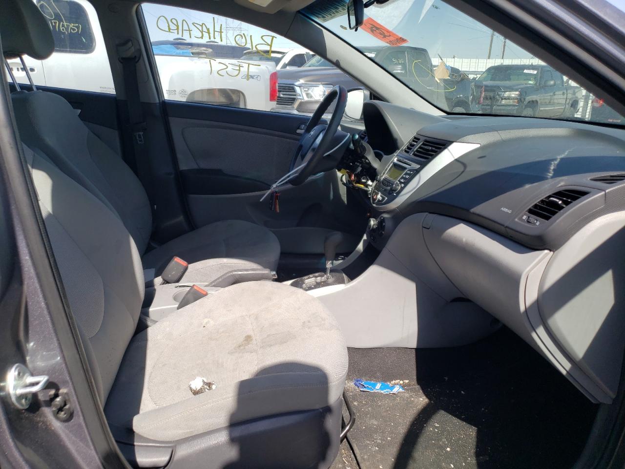 Photo 5 from auction – 2013 HYUNDAI ACCENT GLS with VIN KMHCT4AE7DU556872