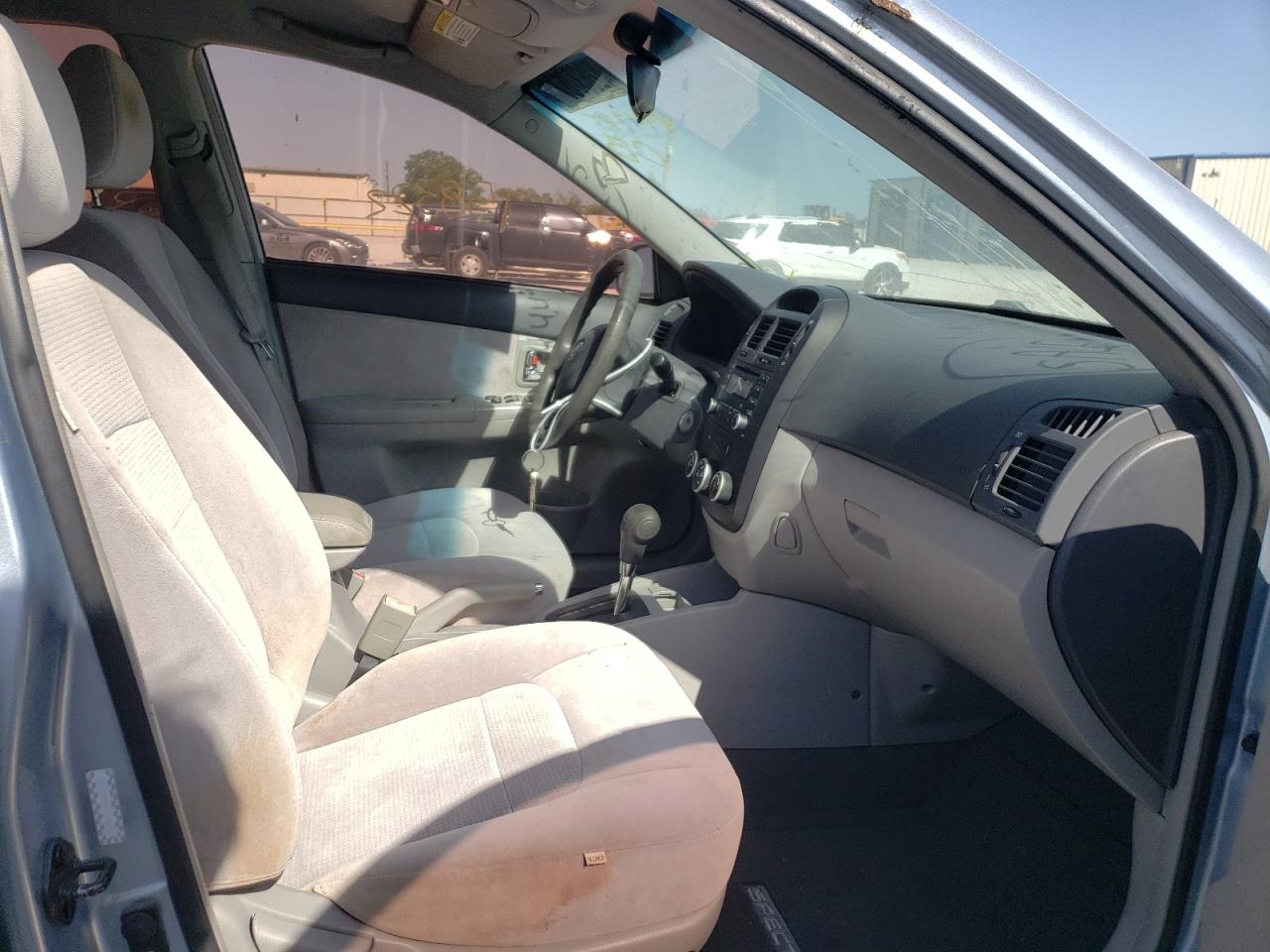 Photo 5 from auction – 2007 KIA SPECTRA EX with VIN KNAFE121X75444715