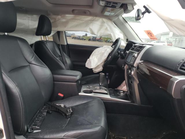Photo 5 from auction – 2015 TOYOTA 4RUNNER SR with VIN JTEBU5JR2F5241816