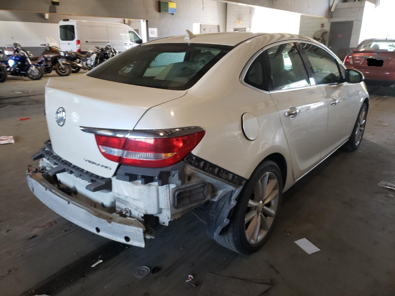 Photo 4 from auction – 2012 BUICK VERANO with VIN 1G4PP5SK4C4142334