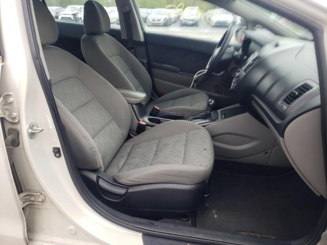 Photo 5 from auction – 2015 KIA FORTE LX with VIN KNAFK4A62F5407065
