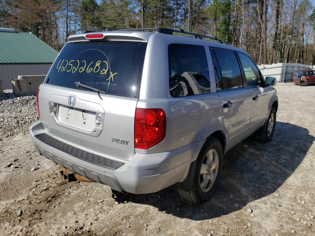 Photo 4 from auction – 2003 HONDA PILOT EXL with VIN 2HKYF18593H512175