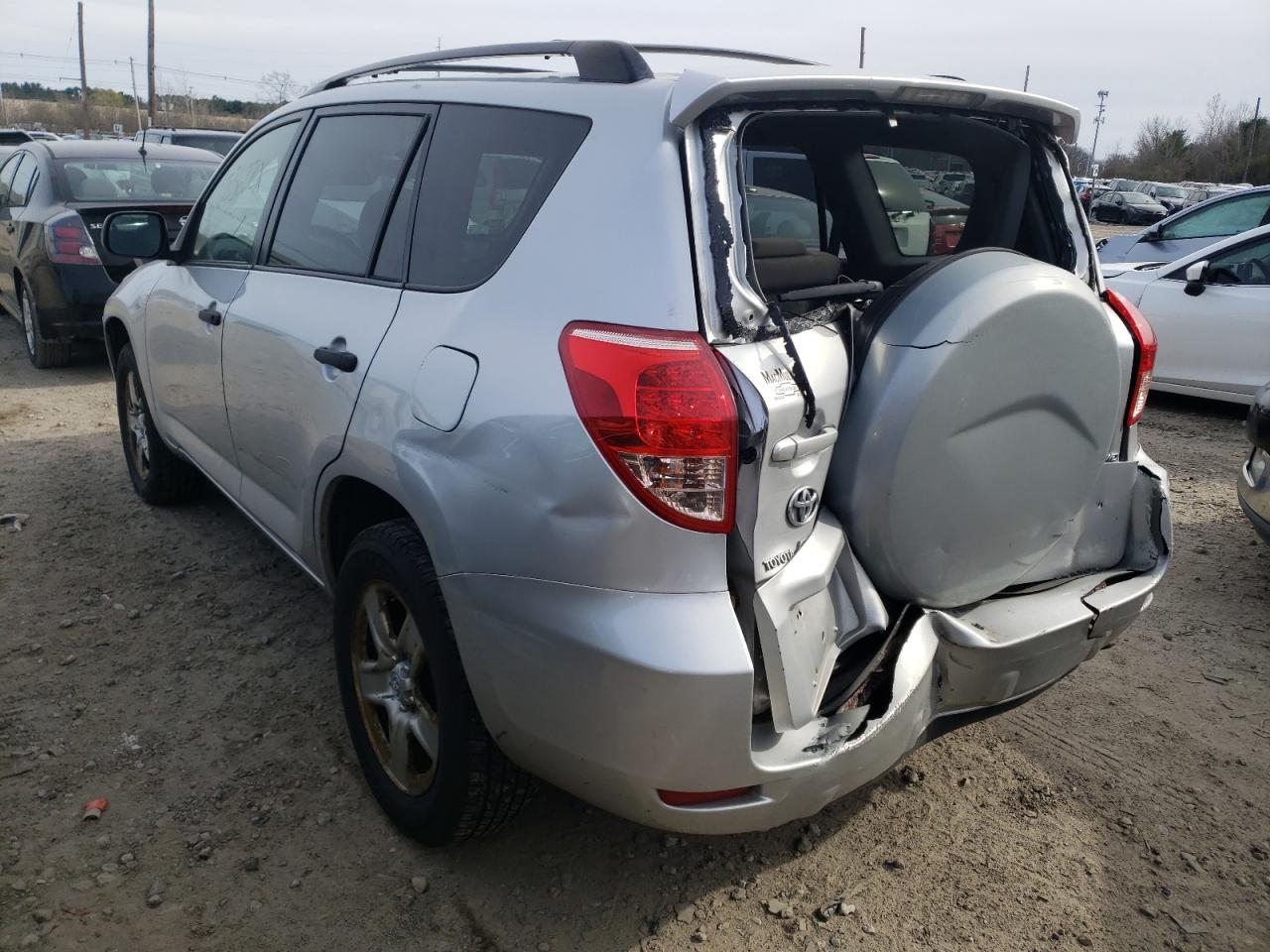 Photo 3 from auction – 2007 TOYOTA RAV4 with VIN JTMBD33V676035834