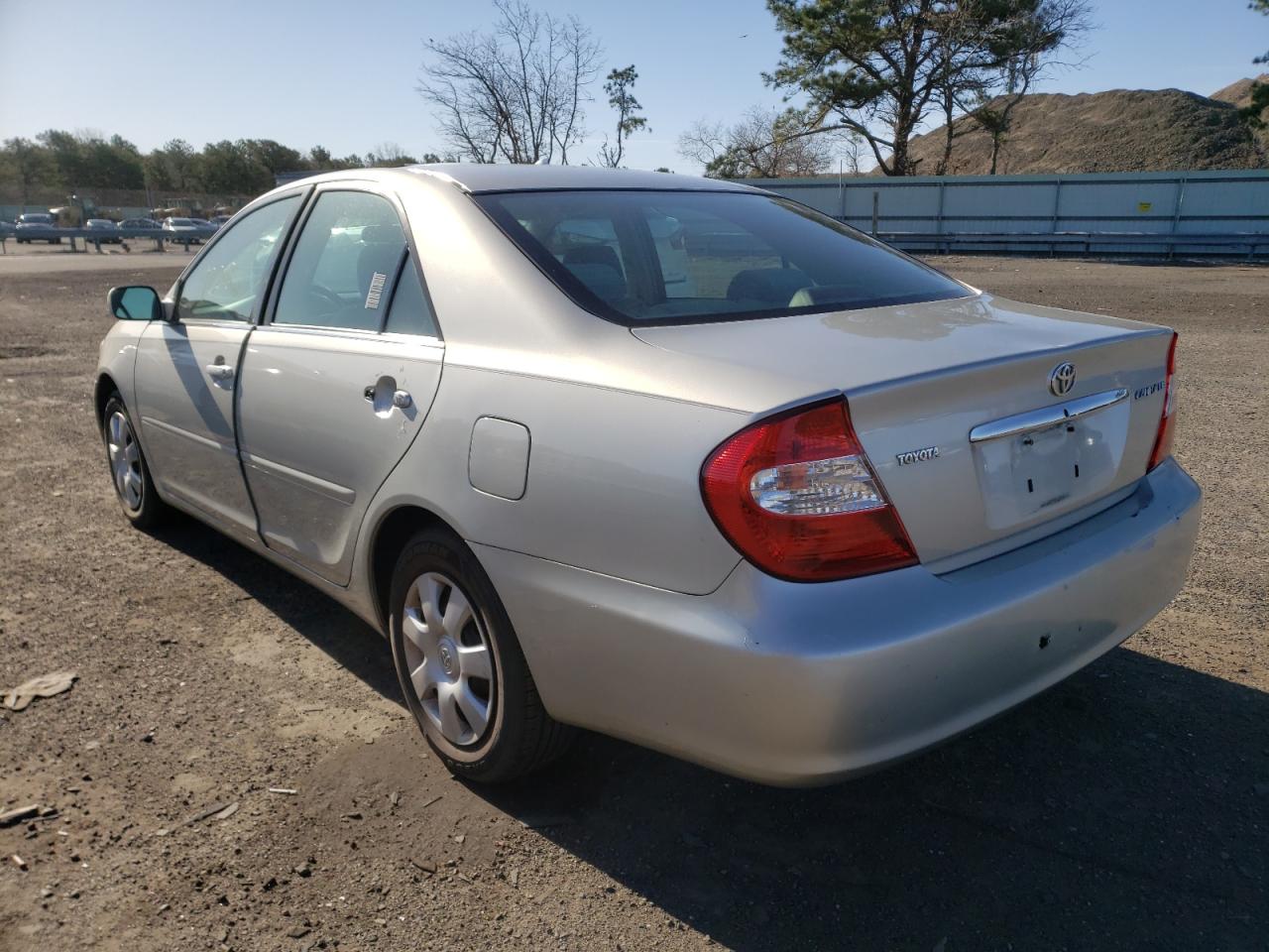 Photo 3 from auction – 2004 TOYOTA CAMRY with VIN 4T1BE32K34U810260