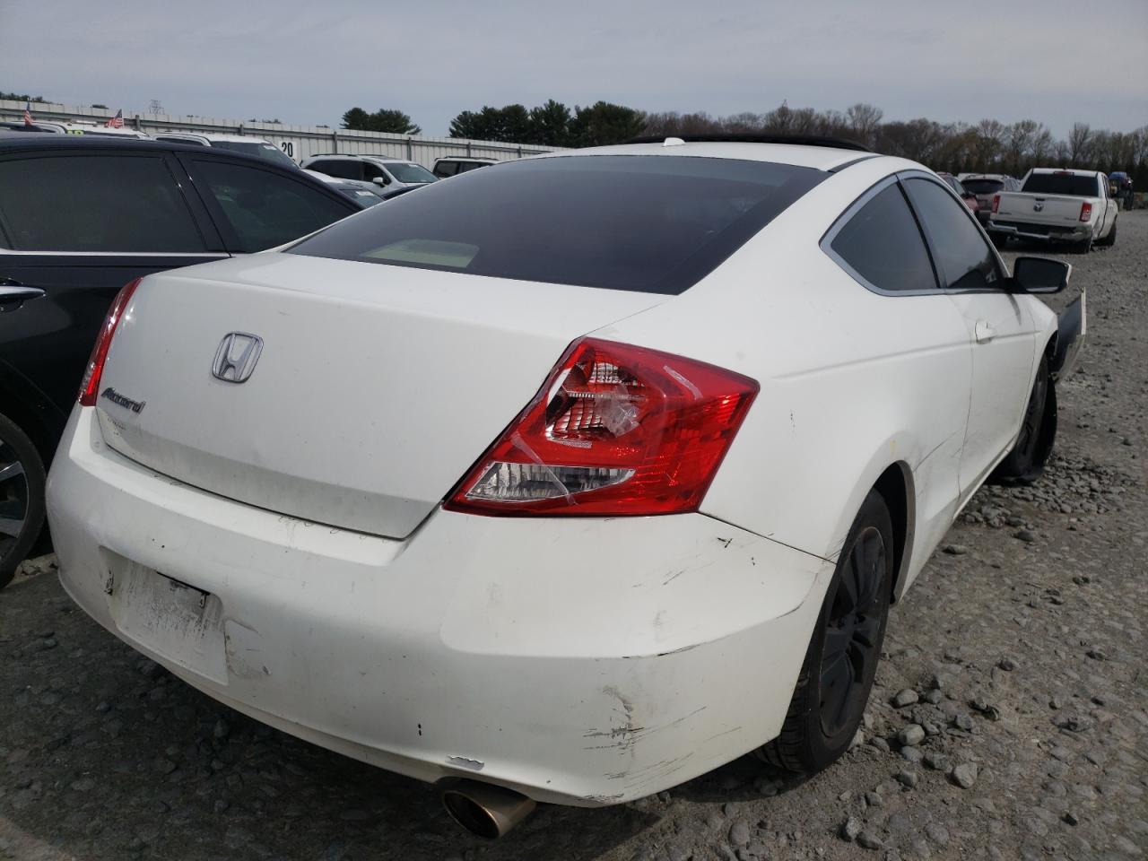 Photo 4 from auction – 2011 HONDA ACCORD EXL with VIN 1HGCS1B89BA017121