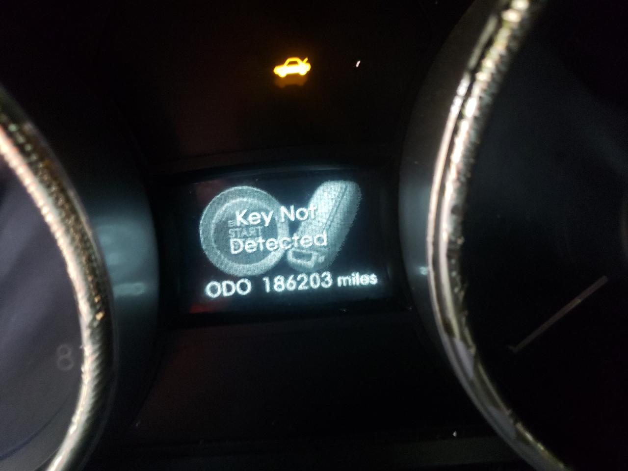 صورة رقم 8 من المزاد - 2011 HYUNDAI SONATA SE مع VIN 5NPEC4AB7BH192902