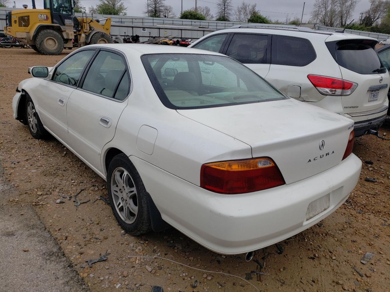 Photo 3 from auction – 2000 ACURA 3.2TL with VIN 19UUA5661YA059752