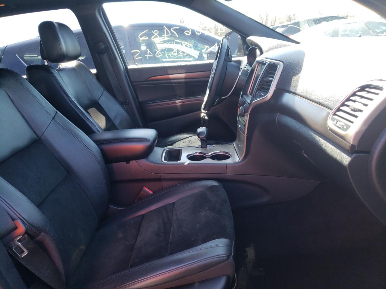 Photo 5 from auction – 2014 JEEP GRAND CHER with VIN 1C4RJFAG8EC518642