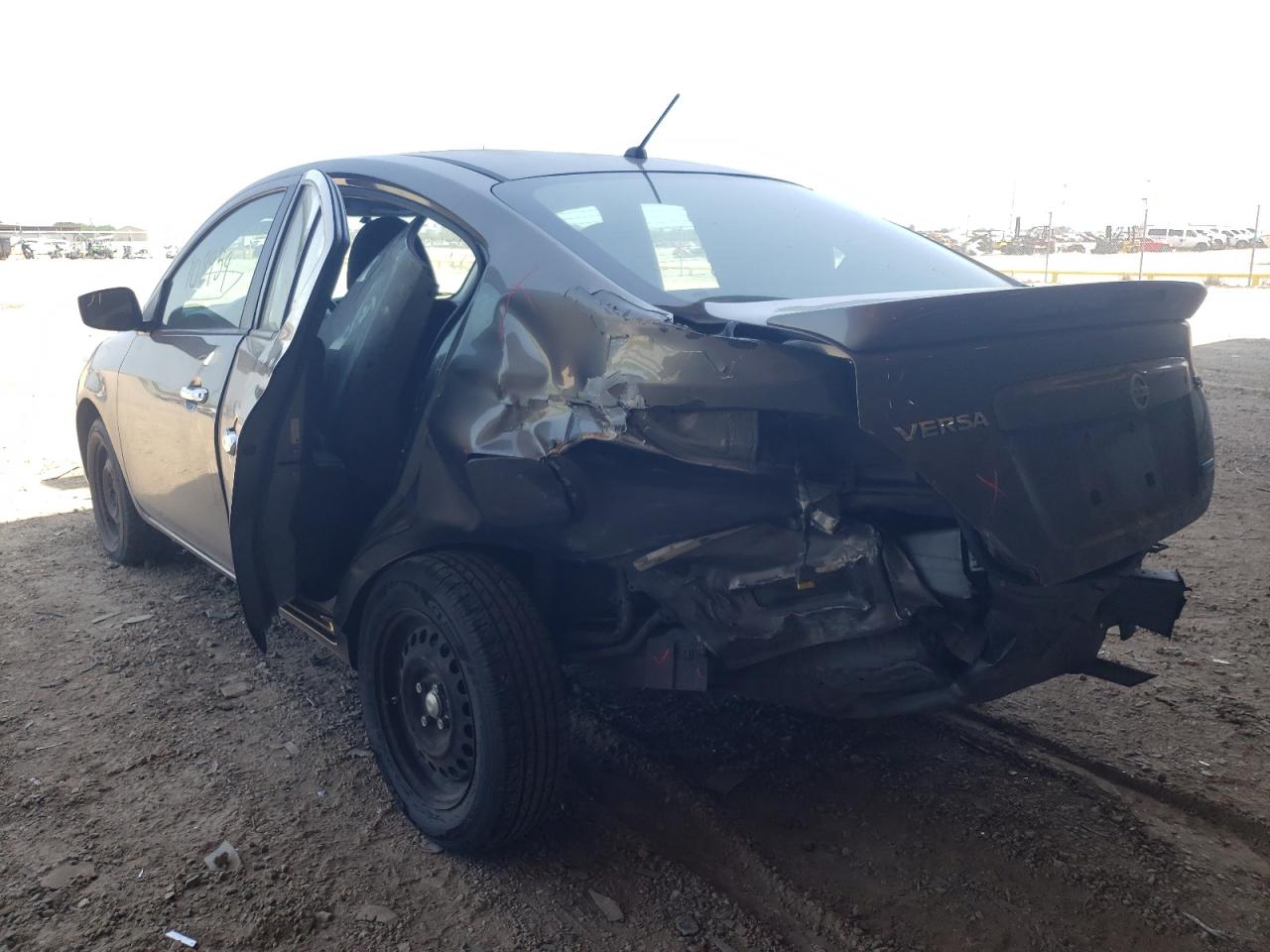 Photo 3 from auction – 2016 NISSAN VERSA S with VIN 3N1CN7AP3GL852507