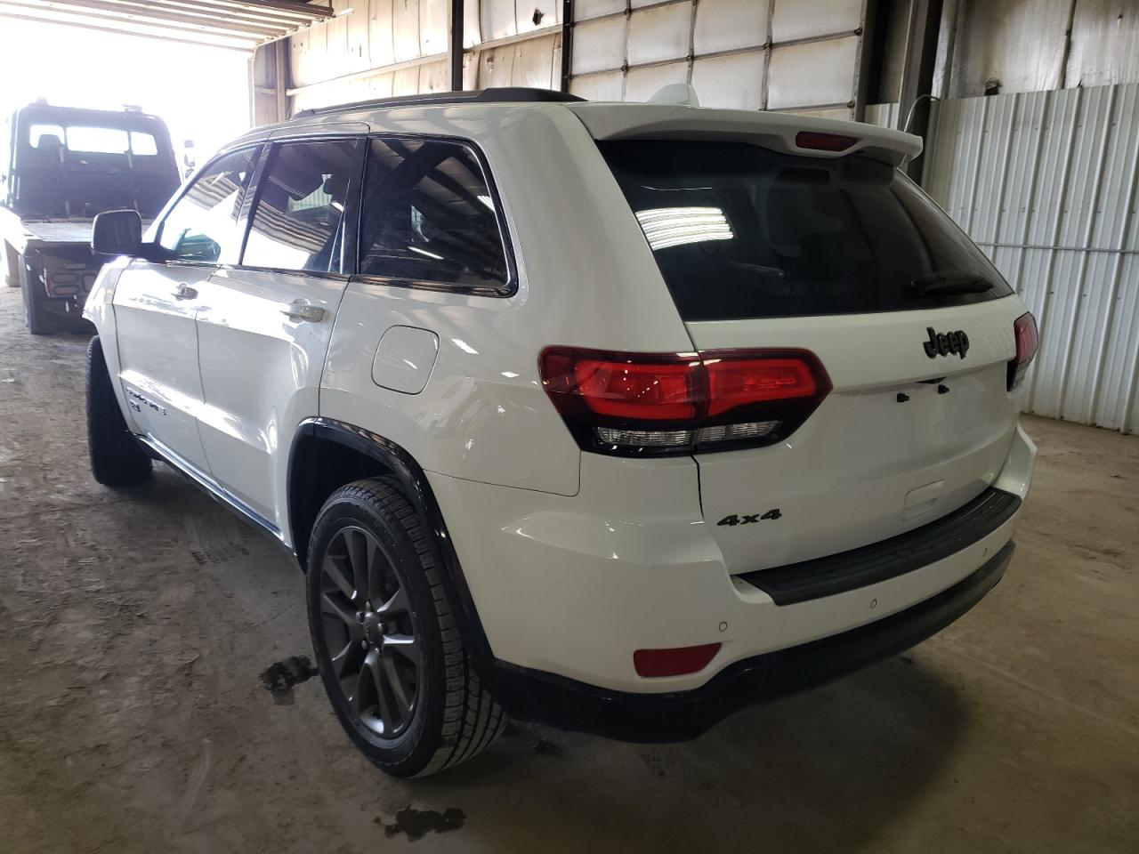 Photo 3 from auction – 2016 JEEP GRAND CHER with VIN 1C4RJFBG7GC364815