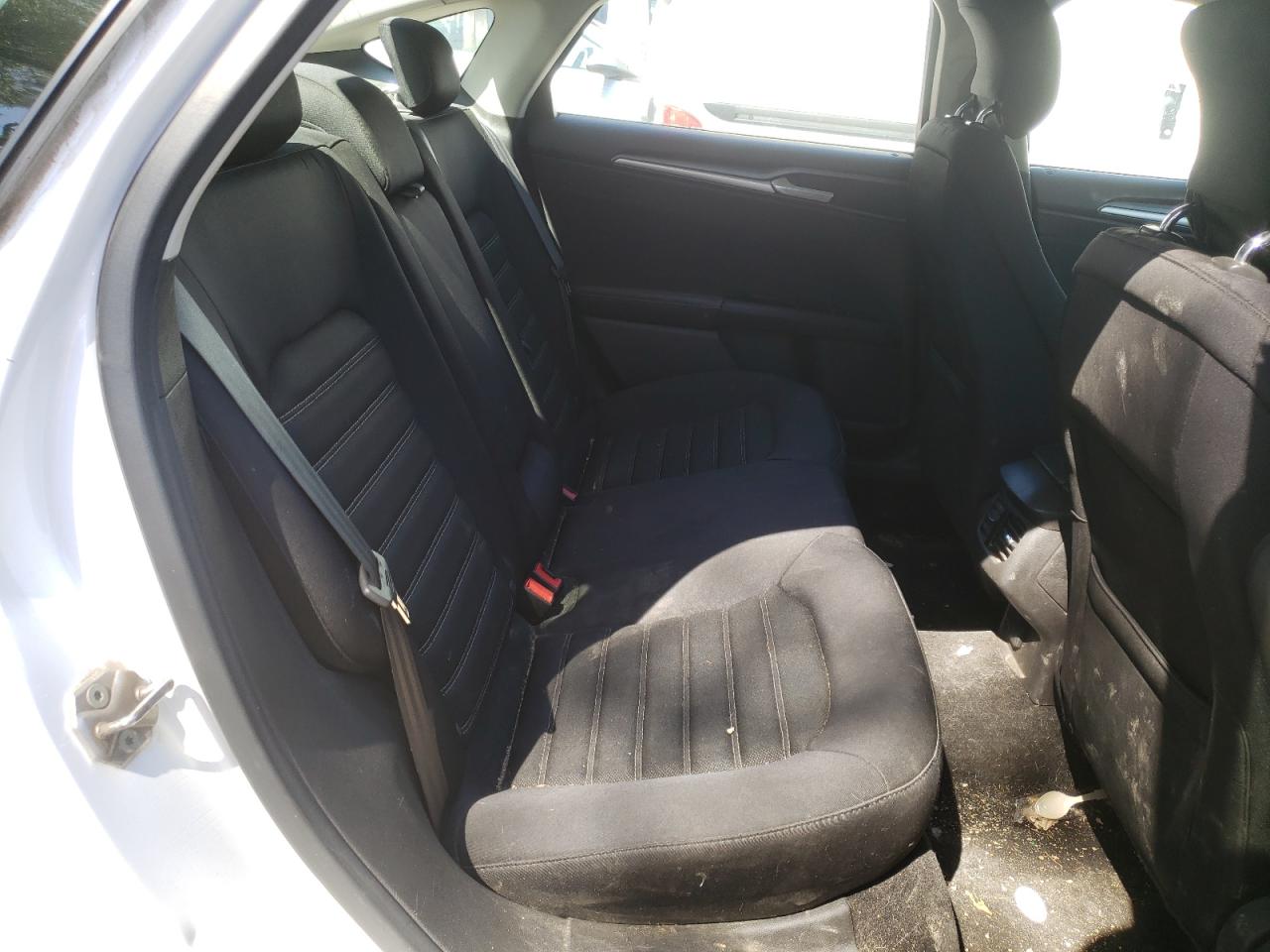Photo 6 from auction – 2013 FORD FUSION SE with VIN 3FA6P0HR0DR146063
