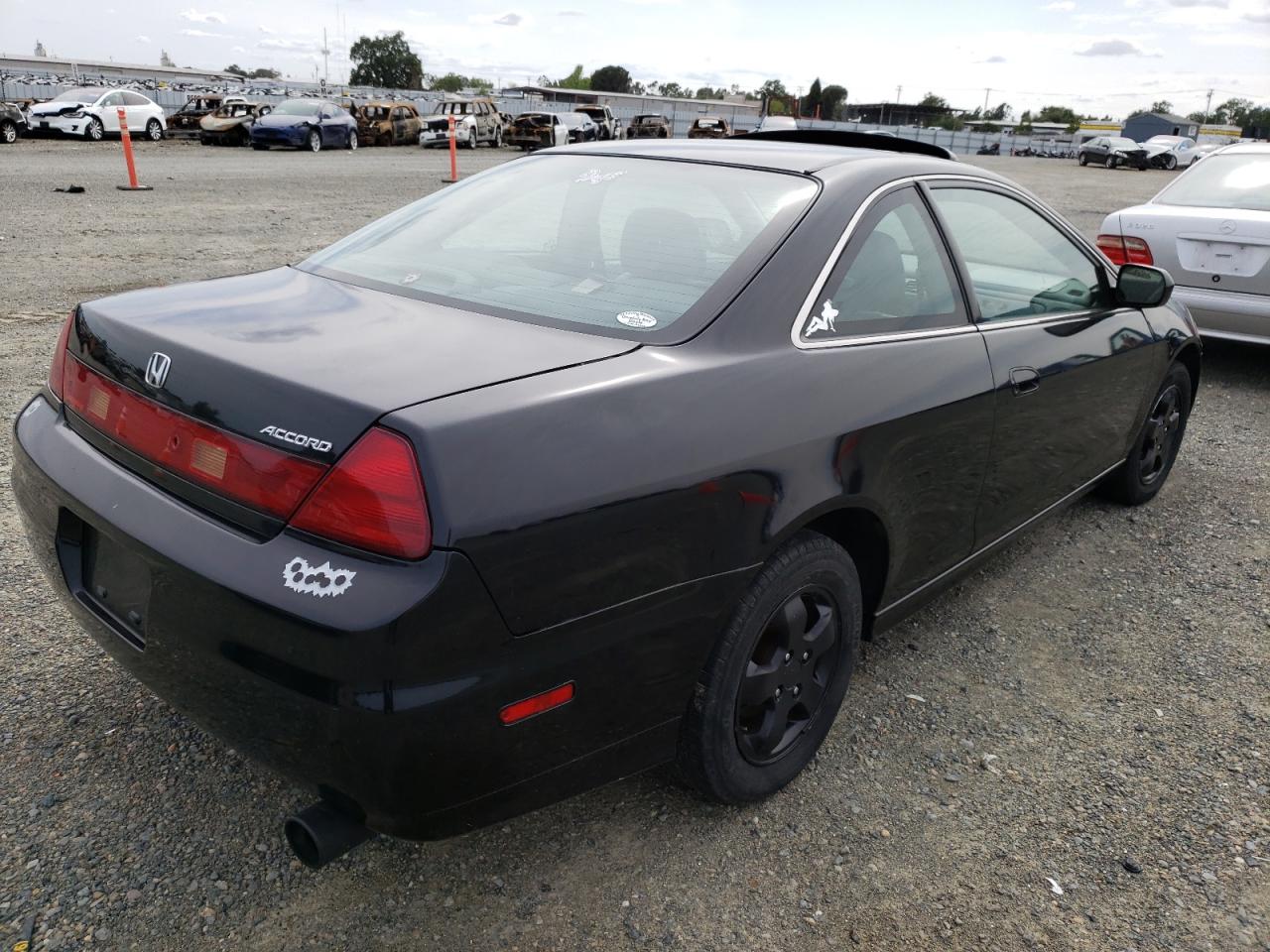 Photo 4 from auction – 2001 HONDA ACCORD EX with VIN 1HGCG32701A006964