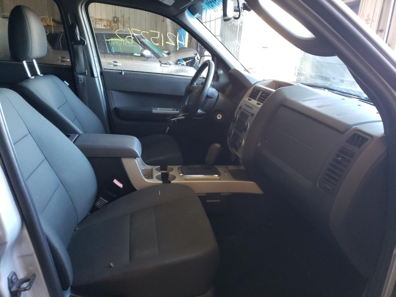 Foto 5 de la subasta – 2012 FORD ESCAPE XLT con VIN 1FMCU0DG7CKA05256