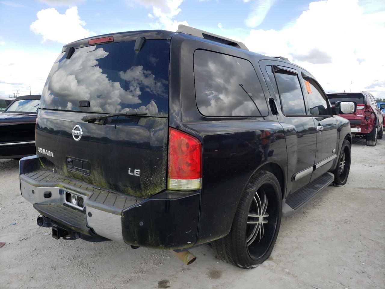 Photo 4 from auction – 2007 NISSAN ARMADA SE with VIN 5N1BA08A17N721424