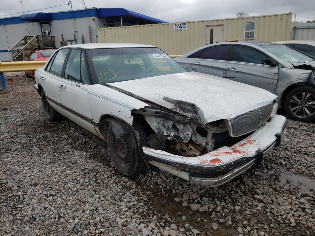 BUICK LESABRE CU 1996 with VIN 1G4HP52K1TH407157 - Photo from auction