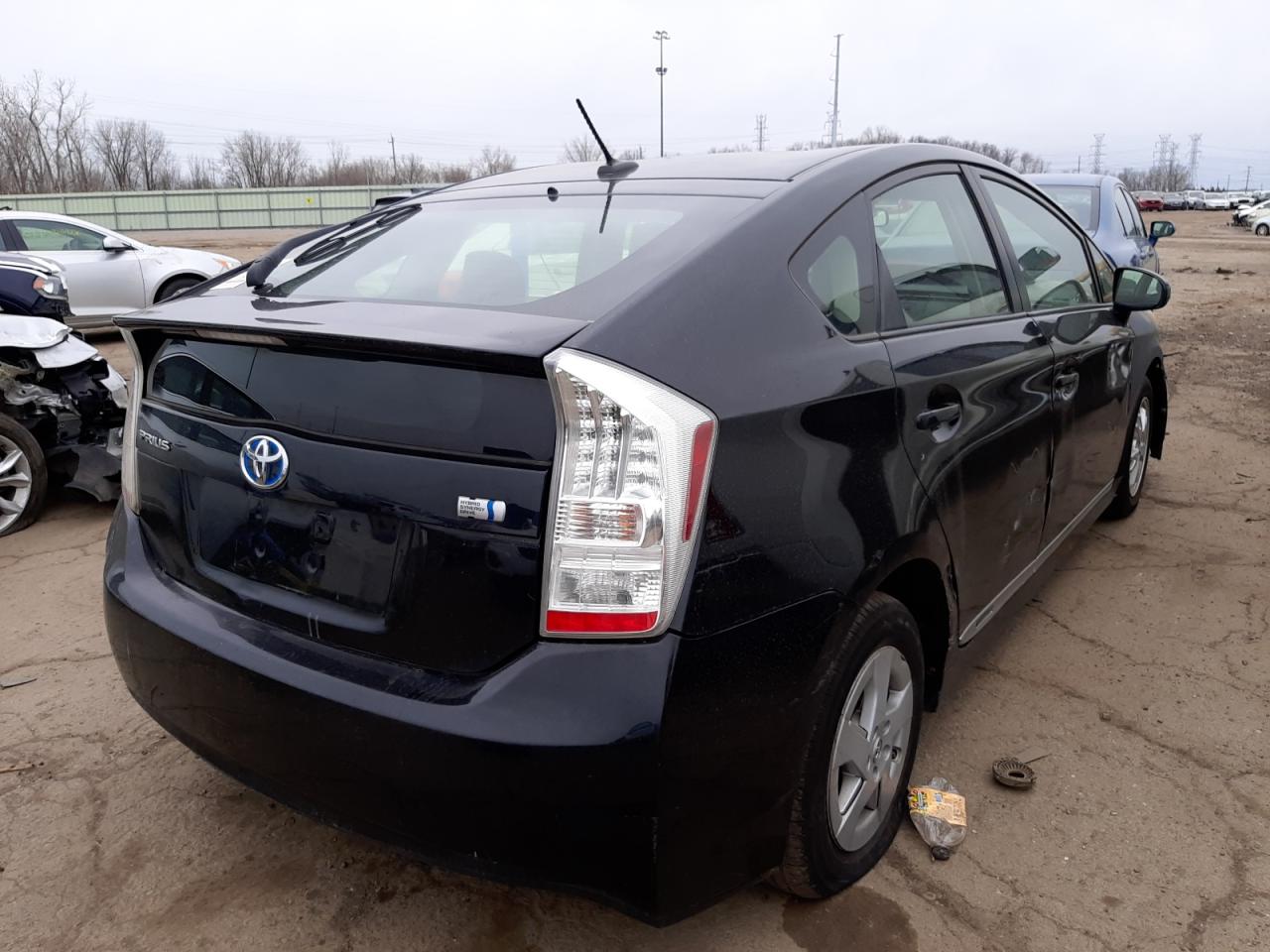 صورة رقم 4 من المزاد - 2011 TOYOTA PRIUS مع VIN JTDKN3DU8B0317827