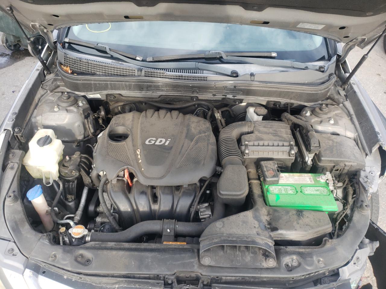 Photo 7 from auction – 2011 HYUNDAI SONATA SE with VIN 5NPEC4AC2BH255767