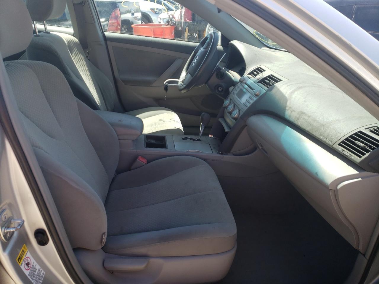 Photo 5 from auction – 2009 TOYOTA CAMRY BASE with VIN 4T4BE46K89R074610