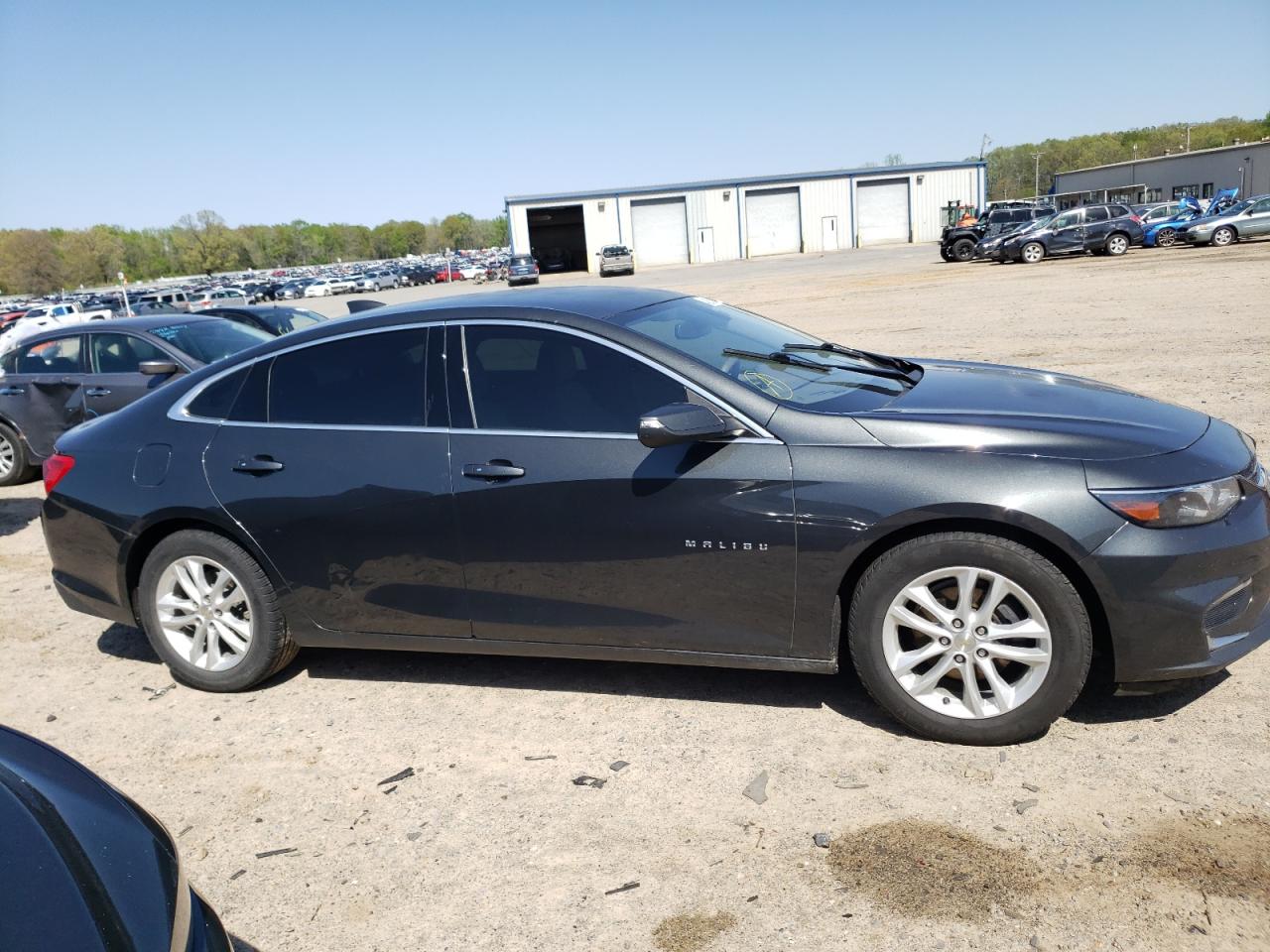 Photo 9 from auction – 2016 CHEVROLET MALIBU LT with VIN 1G1ZE5ST6GF297983