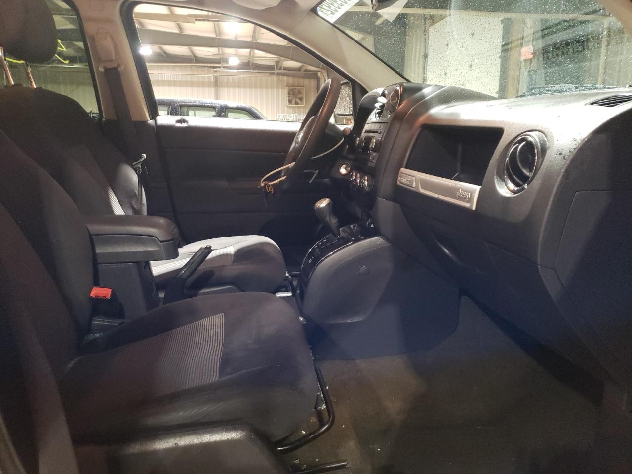 Photo 5 from auction – 2016 JEEP COMPASS SP with VIN 1C4NJDBB8GD798713