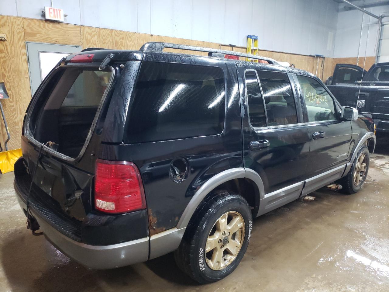 Photo 4 from auction – 2002 FORD EXPLORER X with VIN 1FMZU73K92UD30289