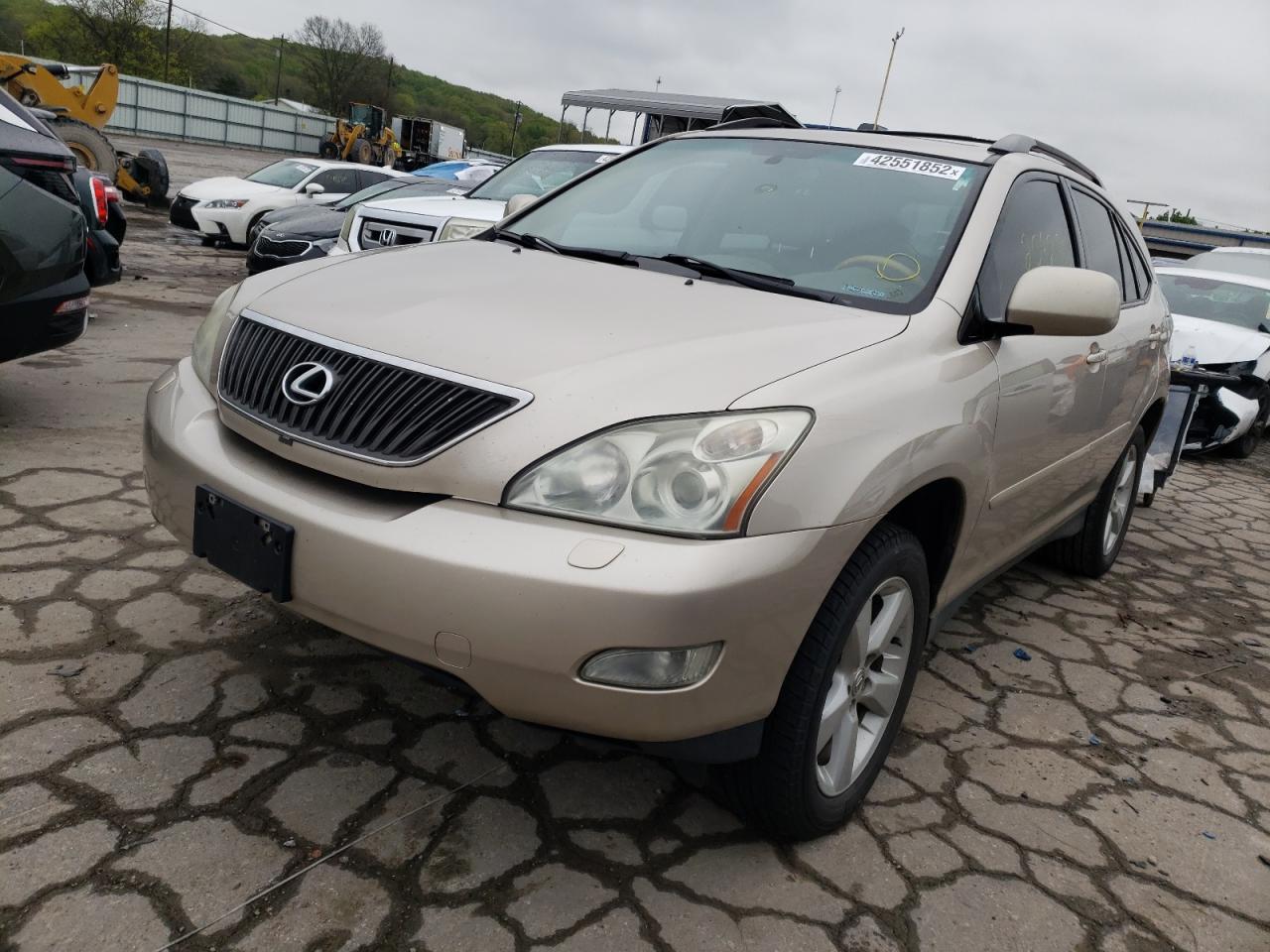 Photo 2 from auction – 2005 LEXUS RX 330 with VIN 2T2GA31U45C033249