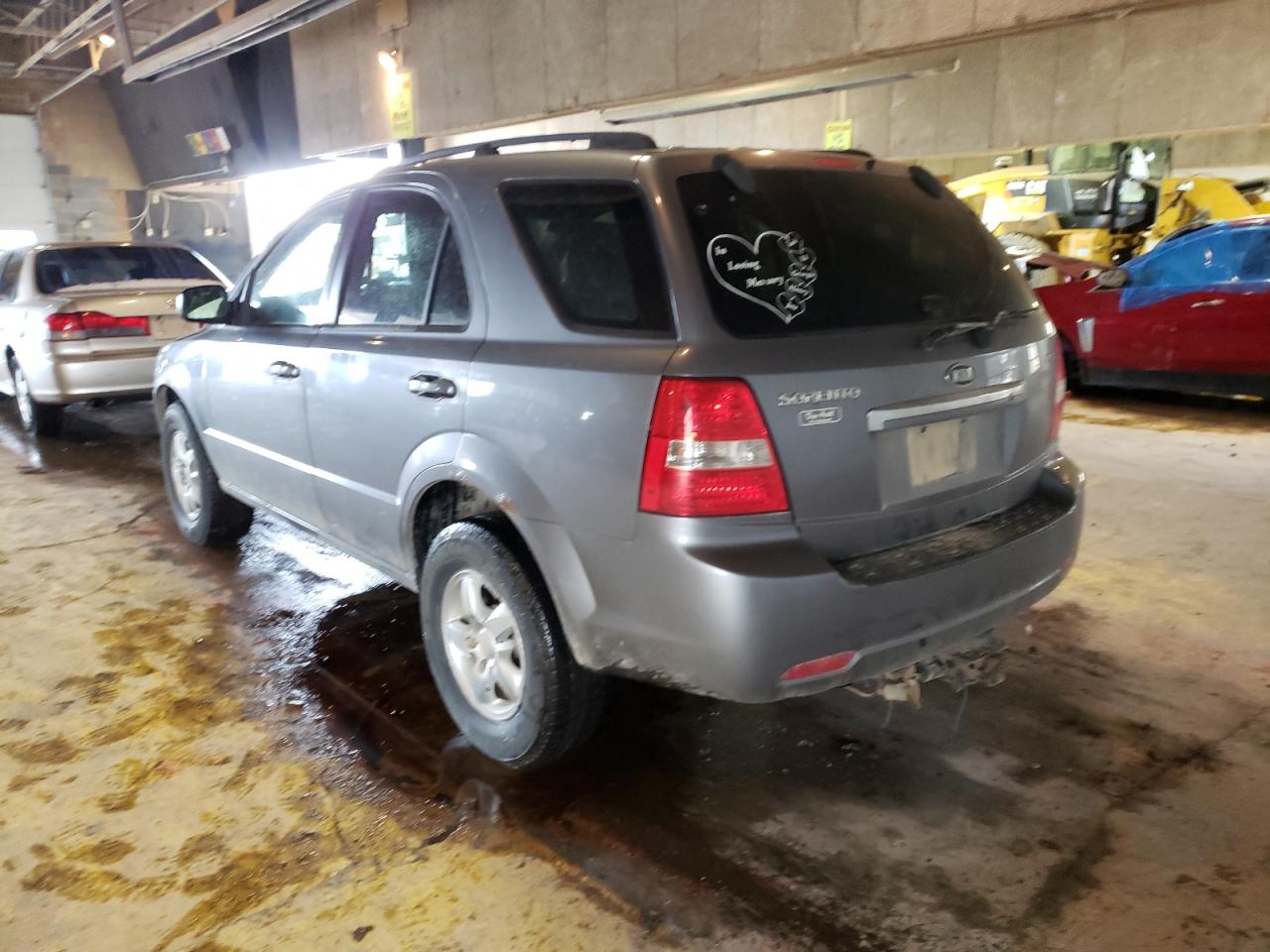 Photo 3 from auction – 2008 KIA SORENTO EX with VIN KNDJC735685818195
