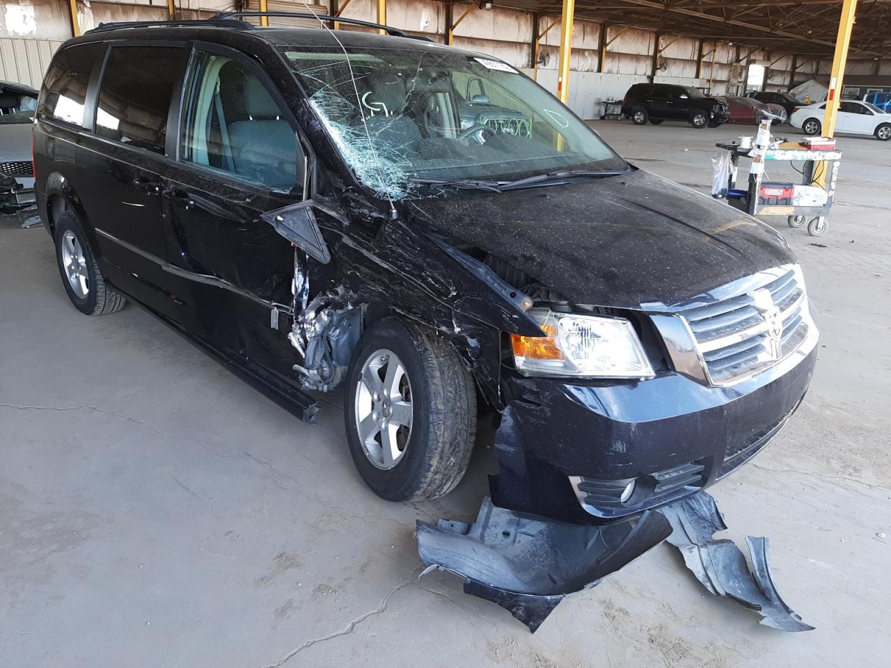 Zdjęcie 1 z aukcji – 2010 DODGE GRAND CARA z VIN 2D4RN5D11AR297184