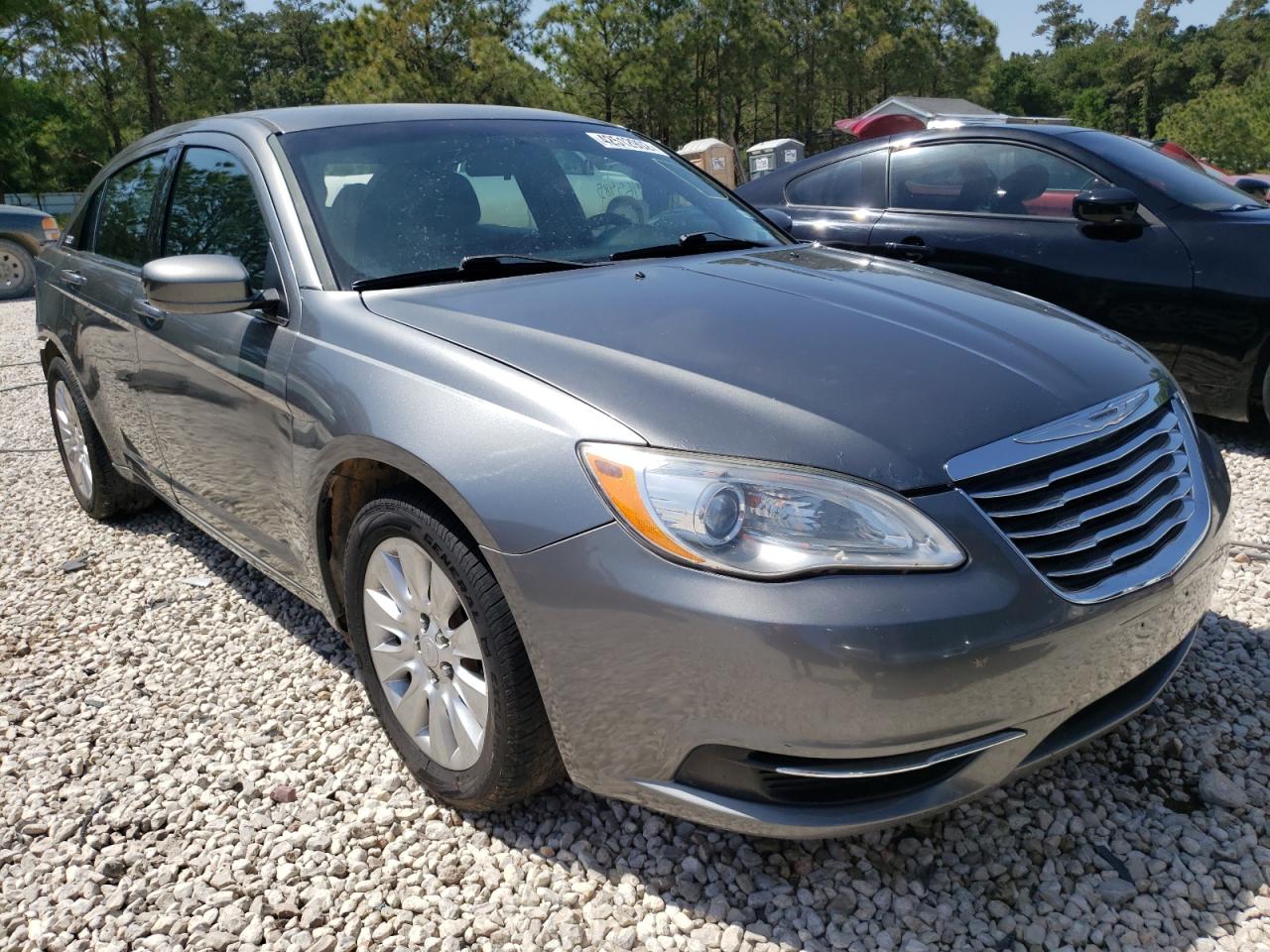 CHRYSLER 200 LX 2012 with VIN 1C3CCBABXCN320583 - Photo from auction
