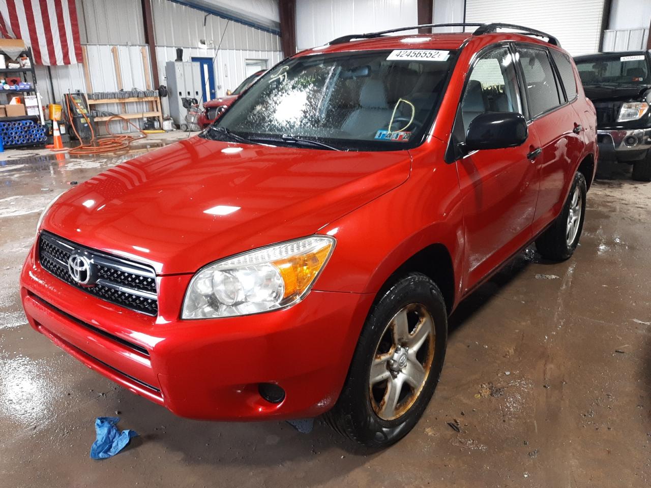 Photo 2 from auction – 2008 TOYOTA RAV4 with VIN JTMBD33V086084495