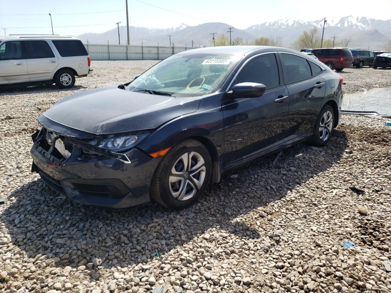 Photo 2 from auction – 2017 HONDA CIVIC LX with VIN 19XFC2F54HE069132
