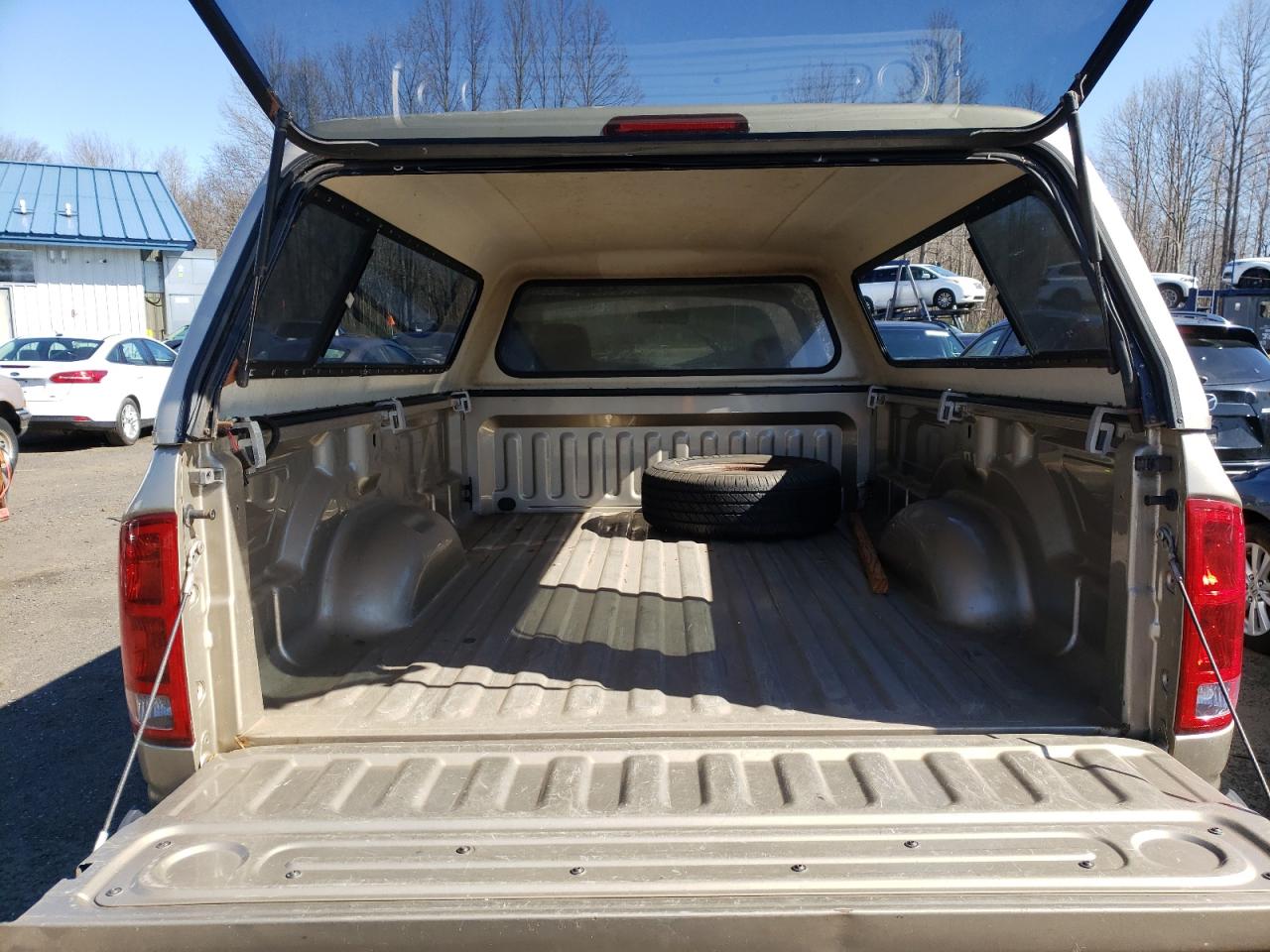 Photo 6 from auction – 2003 DODGE RAM 1500 S with VIN 1D7HA16K23J575350