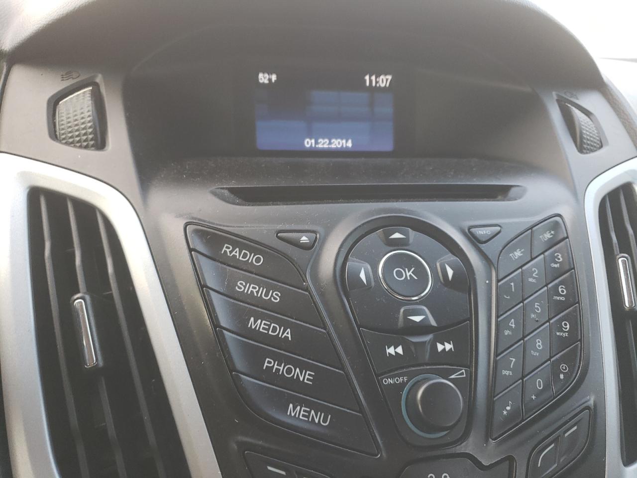 Photo 9 from auction – 2014 FORD FOCUS SE with VIN 1FADP3F21EL236188