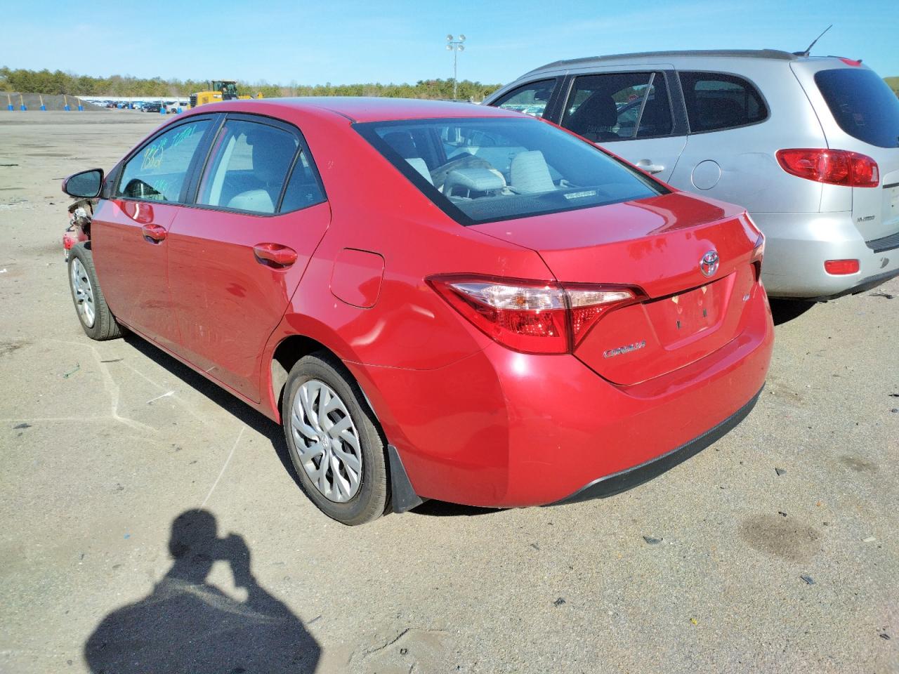 Photo 3 from auction – 2018 TOYOTA COROLLA L with VIN 2T1BURHE6JC006801