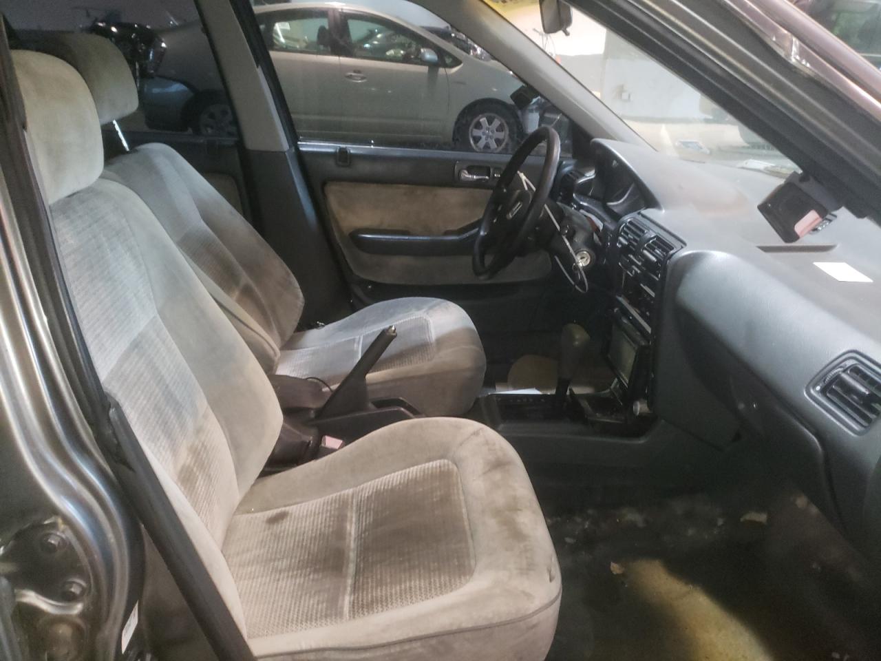 Photo 5 from auction – 1990 HONDA ACCORD EX with VIN JHMCB7664LC005540