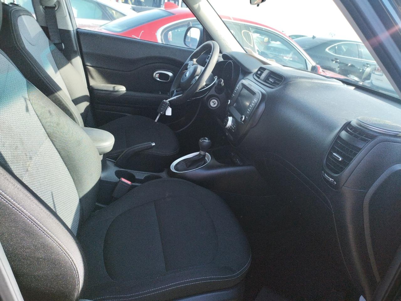 Photo 5 from auction – 2019 KIA SOUL + with VIN KNDJP3A50K7697742